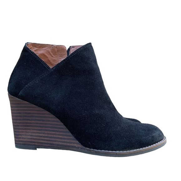 Lucky Brand Black Suede Heeled Boots - Picture 4 of 13